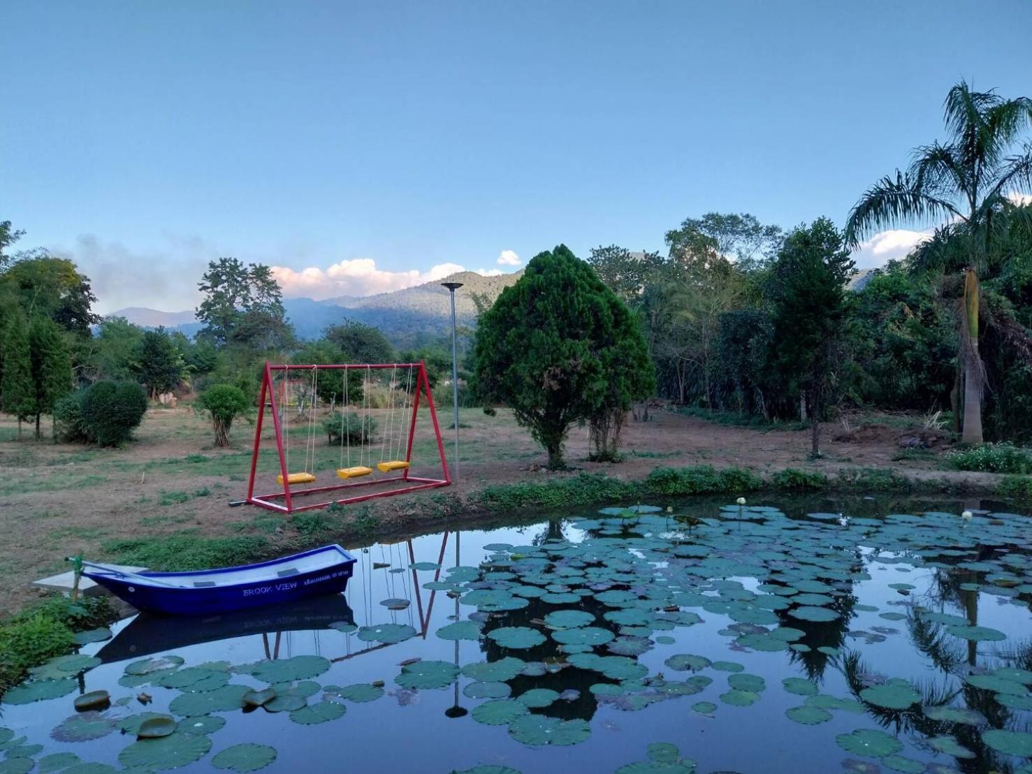 เรือนแฝด Brook View Hotel Pai Exterior photo