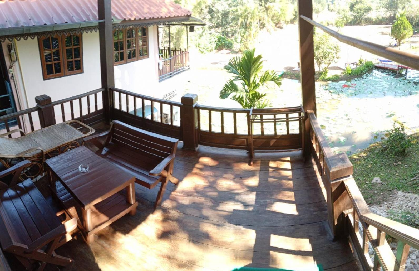 เรือนแฝด Brook View Hotel Pai Exterior photo